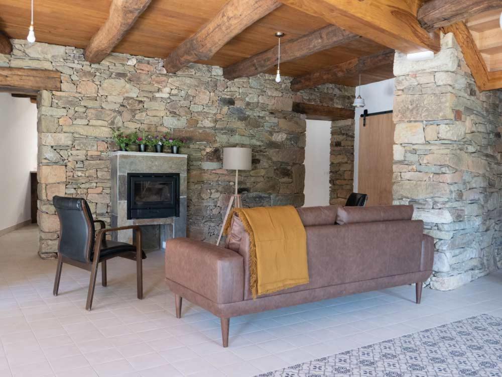 Maison d'hôtes Casa Terra Alma à Laza Extérieur photo